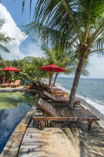 Puri Wirata Dive Resort and Spa Amed Отели рядом с достопримечательностью «Lipah Beach»