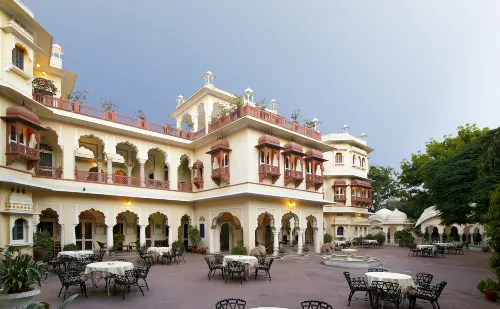 Alsisar Haveli - Heritage Hotel Hôtels à : Jaipur