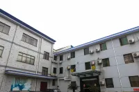 Shaoxing Bizhonghai Business Club Hotel di Area Keqiao