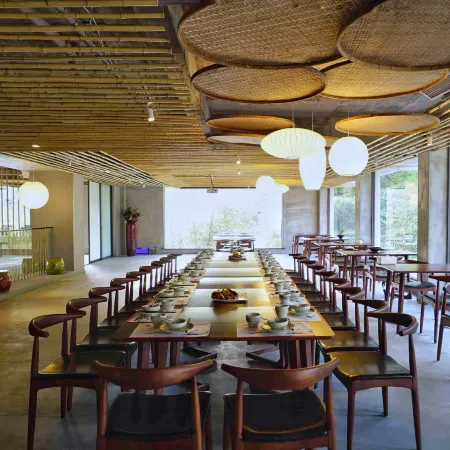 Wuyishan Hongpao Xunyou Tea Space Aesthetics Holiday Mountain Residence Отели рядом с достопримечательностью «Терминал аэропорта Уйишань»