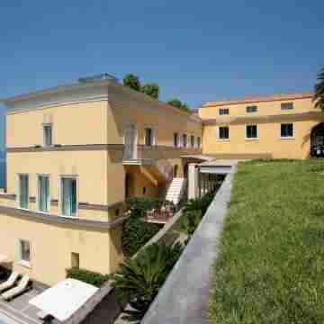 Grand Hotel Angiolieri Hotel Exterior