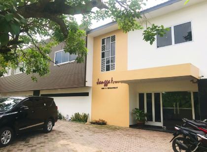 Jangga House Bed & Breakfast