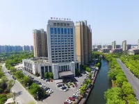 Ramada Plaza by Wyndham Kunshan Qiandeng Hotels in Qiandeng Ancient Town Area