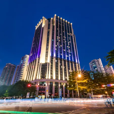 Mehood Theater Hotel (Shenzhen Luohu Dongmen Grand Theater Wanda Plaza Branch) Отели рядом с достопримечательностью «Торговый центр МиксС»