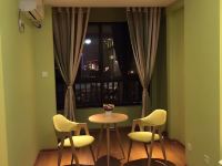 济南Home酒店式公寓 - 绿色主题大床房