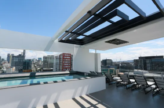 Alex Perry Hotel & Apartments