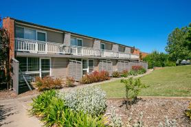 Bathurst Studio Apartments