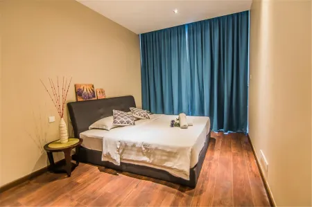 Marina Travellers Suite at Riverson Soho