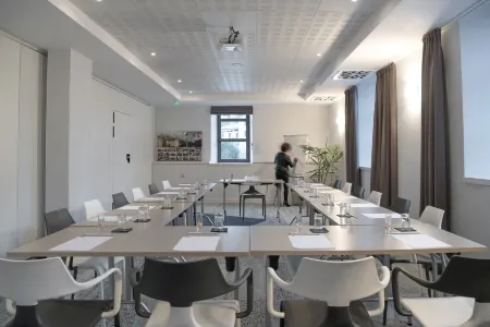 Best Western Plus Villa Saint Antoine Hotel  Spa Отели в г. Клиссон