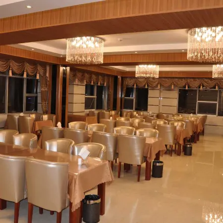 Yinhe Hotel