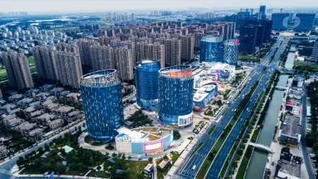 Days Hotel Suzhou Отели рядом с достопримечательностью «Soochow University(Yangchenghu Campus)»