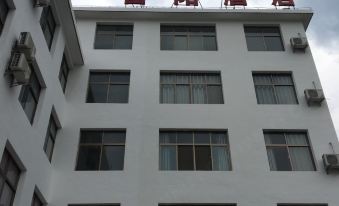 Fuyang Hotel in Kang County