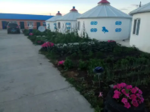 額爾古納蒙汗家園賓館（蒙特內哥羅頭店）