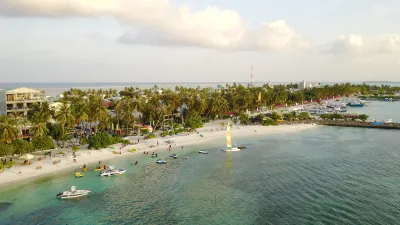 Salt Beach Hotel