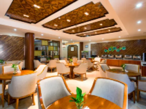 Siyuetian Boutique Hotel فنادق في داينغ