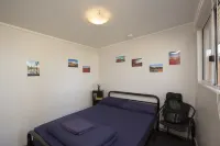 Alice Lodge Hotels in Desert Springs