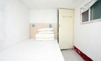 Dongshengxing Hostel