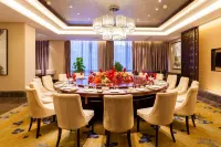 Celebrity Hotel - Breakfast
