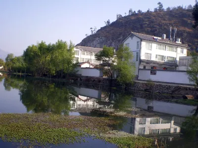 Eryuan Baijuyi Chinese Inn Hotel di Cibihu Scenic Area