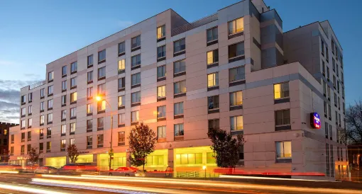 SpringHill Suites New York LaGuardia Airport