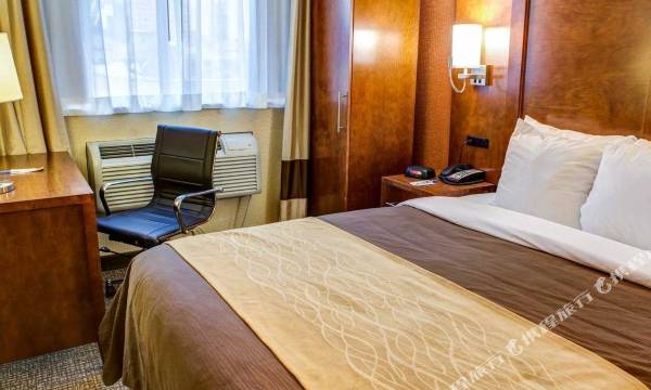 Ramada by Wyndham New York Times Square West