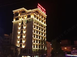 Baiyu Hotel