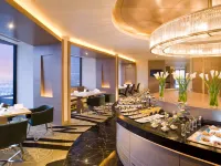 Centara Grand at Central Plaza Ladprao Bangkok Hoteles cerca de Escuela Horwang