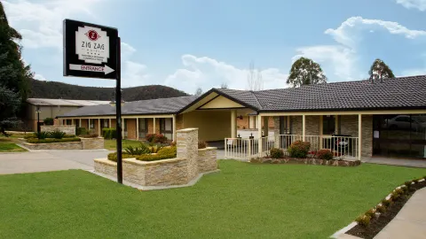 Zig Zag Motel & Apartments in Lithgow