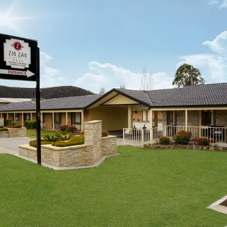 Zig Zag Motel & Apartments