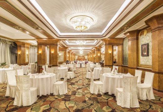 Jin Jiang Park Hotel ShanghaiHotel Overview