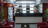 Pariz Hotel Tehran