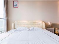 伊泽瑞尔酒店(杭州下沙和达城店) - 温馨大床房