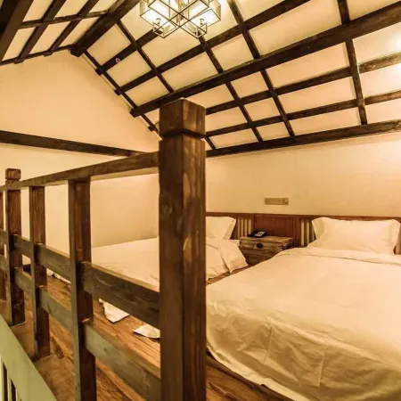 Tangsong Courtyard Hotel