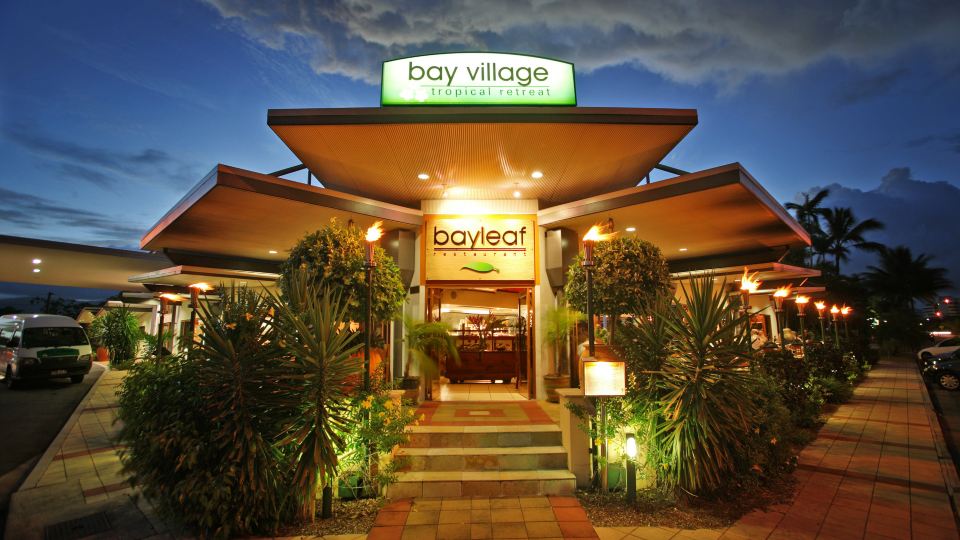 Bay Village Tropical Retreat & Apartments