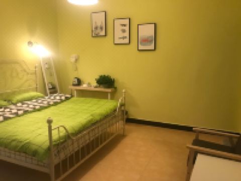 西安米锐影咖主题酒店 - 幕布影院精品大床房