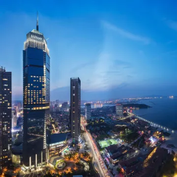 Hilton Yantai Hotels near Marina Square