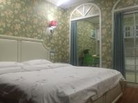 窝窝主题公寓(滁州现代城店) - 温馨一室一厅套房