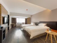 INTO Yunbai Hotel (Hengdian Film and Television City Pedestrian Street) Hotels in Dongyang