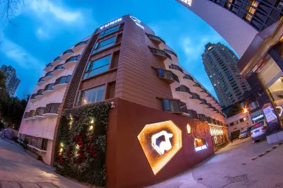 YUNIK Hotel (Shanghai Zhongshan Park West Yan'an Road) Hotels in Shanghai