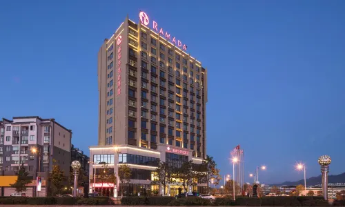 Ramada by Wyndham Huize