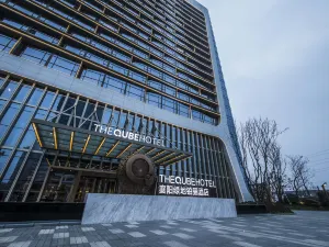 The Qube Hotel
