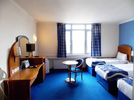 London - Wembley International Hotel Отели в г. Брент