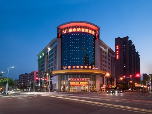 Vienna Classic Hotel (Shishi Jinsheng) - Beach