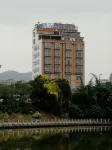 QTZH Hotels near Xiao Square