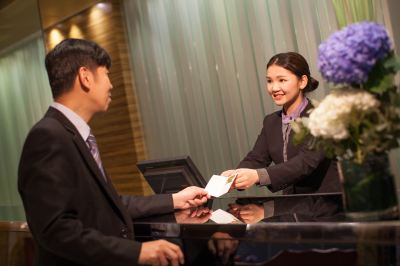 フロントデスク パーク ホテル 香港の写真