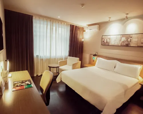 Jinjiang Inn Select (Shenyang Railway Station Taiyuan South Street) Hotels near Heping