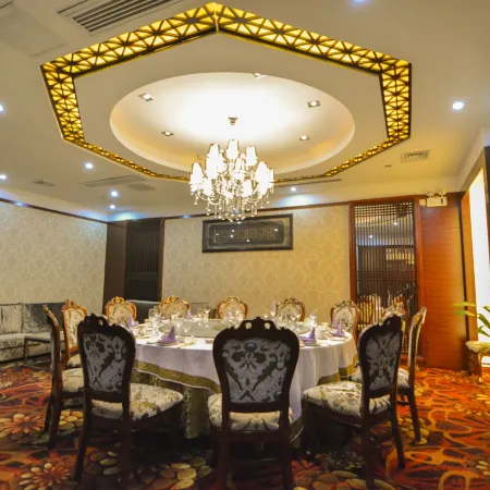 Shen Long Hotel