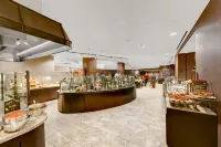 Hilton Anaheim - breakfast