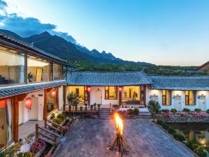 Lijiang Snow Mountain House View Courtyard (Baisha Ancient Town Branch)