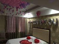 江门加多利酒店 - 温馨浪漫情侣套房